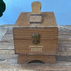 Vintage Griffin Shinemaster Oak Wood Dovetail Shoe Shine Box